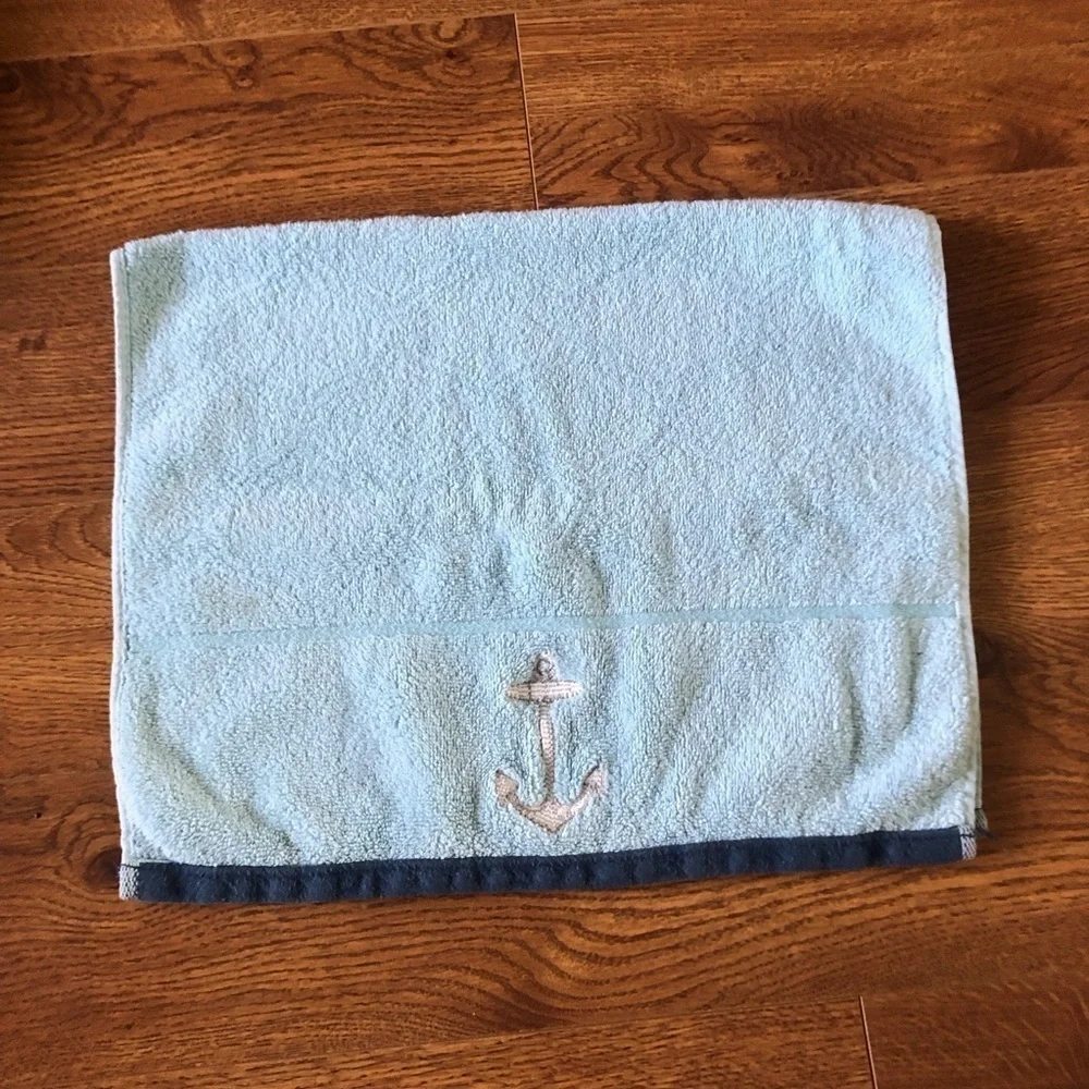 blue anchor hand towel